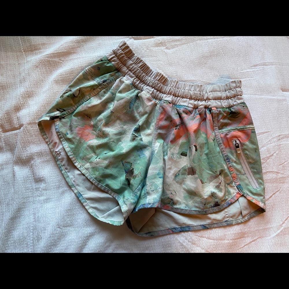 Lululemon tracker short